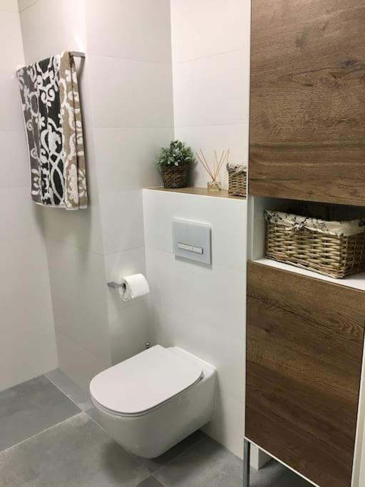 New Apartment In Slupsk Downtown /Parking Exterior foto